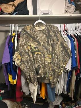 Vintage Jerzees Outdoors Mossy Oak Break Up Camo Crewneck Sweatshirt Size L